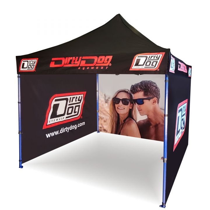 Tenda per feste stabile con possibilità di appendere decorazioni